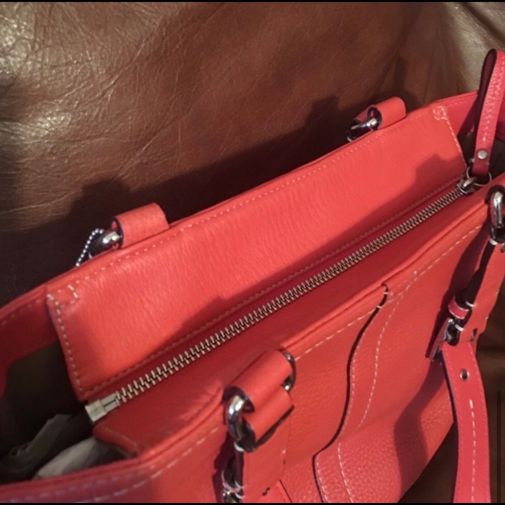 Coach Tote - Picture 5 of 7